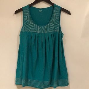 Tank top with silver thread trim